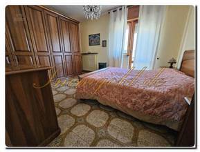 Thumbnail von Separate, detached villa in the San Bernardino region