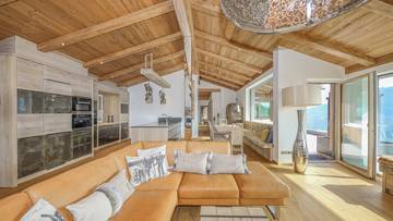 Thumbnail von Luxury penthouse with a recreational residence and unobstructed panoramic view