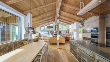 Thumbnail von Luxury penthouse with a recreational residence and unobstructed panoramic view