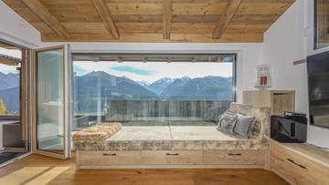 Thumbnail von Luxury penthouse with a recreational residence and unobstructed panoramic view