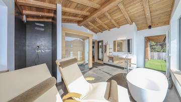 Thumbnail von Luxury penthouse with a recreational residence and unobstructed panoramic view