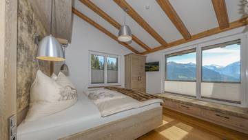 Thumbnail von Luxury penthouse with a recreational residence and unobstructed panoramic view