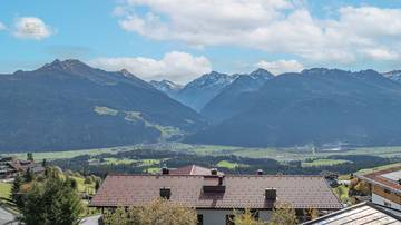 Thumbnail von Luxury penthouse with a recreational residence and unobstructed panoramic view