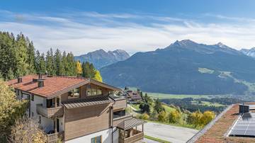 Thumbnail von Luxury penthouse with a recreational residence and unobstructed panoramic view