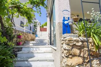 Thumbnail von House in a beautiful location near the sea