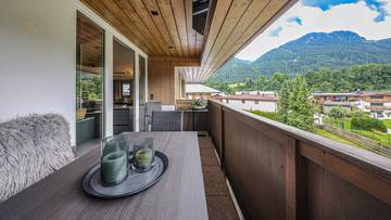 Thumbnail von Exclusive penthouse with a stripe view directly at the golf course