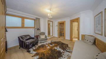 Thumbnail von Exclusive semi-detached house in sunny prime location