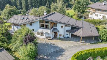 Thumbnail von Exclusive semi-detached house in sunny prime location