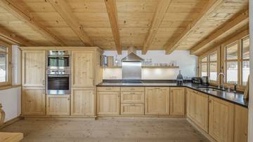 Thumbnail von Exclusive semi-detached house in sunny prime location