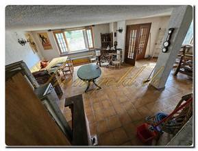 Thumbnail von Your private retreat in beautiful nature, detached villa with park in Viola to renovate