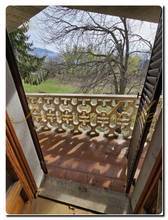 Thumbnail von Your private retreat in beautiful nature, detached villa with park in Viola to renovate