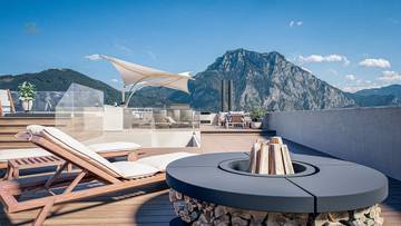 Thumbnail von Unique luxury penthouse with lake view
