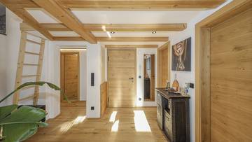 Thumbnail von Completely renovated attic apartment in a central location