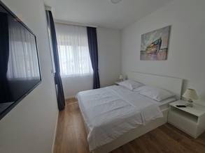 Thumbnail von Modern apartment with private garden and pool near the sea