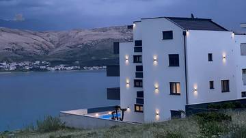 Thumbnail von Modern apartment with private garden and pool near the sea