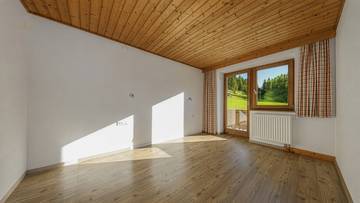 Thumbnail von Farmhouse with a recreational residence in an idyllic quiet location