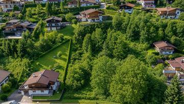 Thumbnail von Spacious property with a breathtaking view