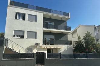 Thumbnail von Modern house with pool and rooftop terrace, Ciovo Island