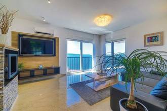 Thumbnail von Modern luxury villa with panoramic sea view