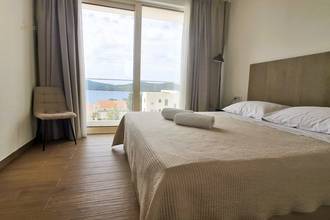 Thumbnail von Modern villa with pool and sea view, Sibenik region