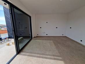 Thumbnail von Modern new-build apartment near the sea