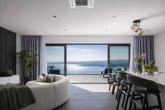 Thumbnail von Modern villa with swimming pool and panoramic sea view