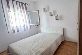 Thumbnail von Well-maintained house with two residential units and sea view, Split region