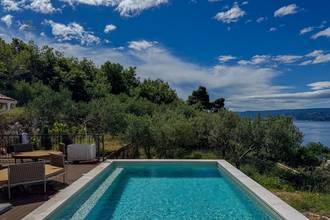 Thumbnail von Spacious villa with pool and panoramic sea view, Omis Riviera