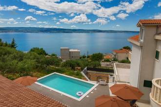 Thumbnail von Spacious villa with pool and panoramic sea view, Omis Riviera