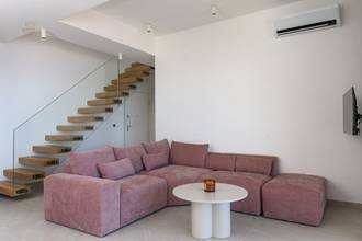 Thumbnail von Modern duplex penthouse with pool and sea view