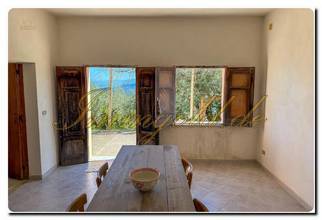 Thumbnail von Detached panoramic villa above Cefalù, four bedrooms, great sea view, and approximately 11,000 m² of spacious hillside property.