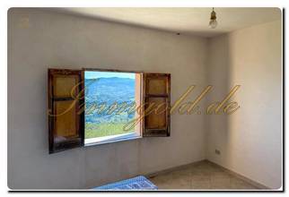 Thumbnail von Detached panoramic villa above Cefalù, four bedrooms, great sea view, and approximately 11,000 m² of spacious hillside property.