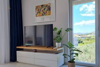 Thumbnail von Modern apartment with sea view, rooftop terrace, and pool
