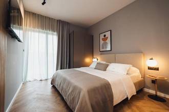 Thumbnail von Modern villa with two apartments near the sea, Rogoznica region