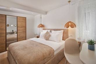 Thumbnail von High-quality renovated stone house in first line to the sea