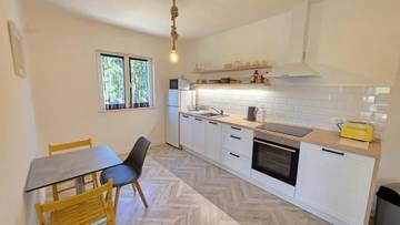 Thumbnail von Modern ground-floor apartment with sea view and parking space
