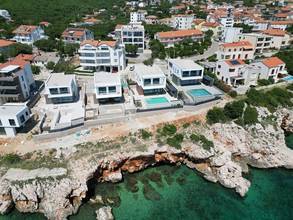 Thumbnail von Modern ground-floor apartment with sea view and parking space