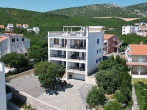Thumbnail von Modern ground-floor apartment with sea view and parking space