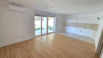 Thumbnail von Apartment with beautiful sea view and community pool