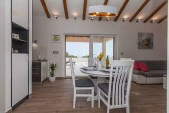 Thumbnail von Detached bungalow with swimming pool and sea view