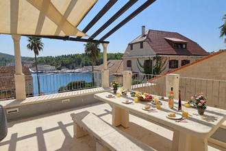 Thumbnail von Dalmatian stone house with pool and sea view, Brač Island