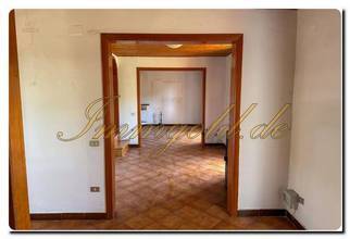 Thumbnail von Independent country houses in the Madonie: a traditional natural stone farmhouse and a separate guesthouse on a 6,000 m² property with sea views, near Castelbuono.