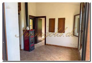 Thumbnail von Independent country houses in the Madonie: a traditional natural stone farmhouse and a separate guesthouse on a 6,000 m² property with sea views, near Castelbuono.