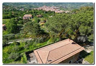 Thumbnail von Independent country houses in the Madonie: a traditional natural stone farmhouse and a separate guesthouse on a 6,000 m² property with sea views, near Castelbuono.