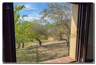 Thumbnail von Independent country houses in the Madonie: a traditional natural stone farmhouse and a separate guesthouse on a 6,000 m² property with sea views, near Castelbuono.