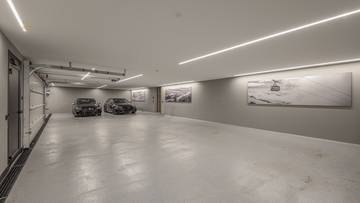 Thumbnail von Luxury villa with a secondary residence in an unobstructed prime location