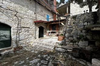 Thumbnail von Renovated stone house with sea view and garden