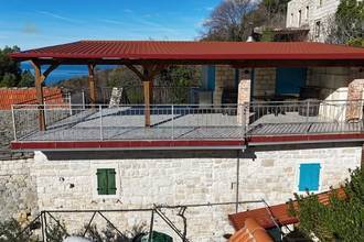 Thumbnail von Renovated stone house with sea view and garden