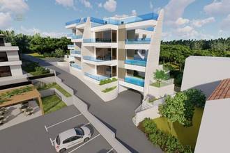 Thumbnail von Luxury apartment with pool, garden, and sea view