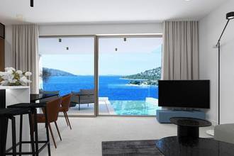 Thumbnail von Luxury apartment with pool, garden, and sea view